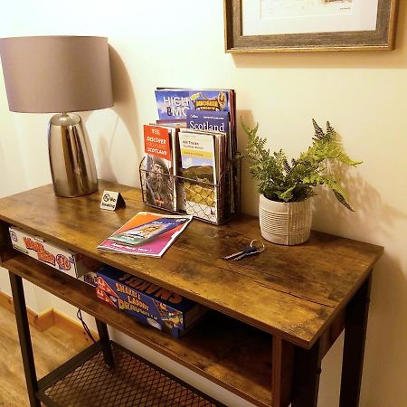 Inverness City Centre Apartment With Elevator And Google Chromecast 외부 사진