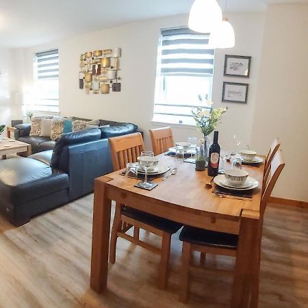 Inverness City Centre Apartment With Elevator And Google Chromecast 외부 사진
