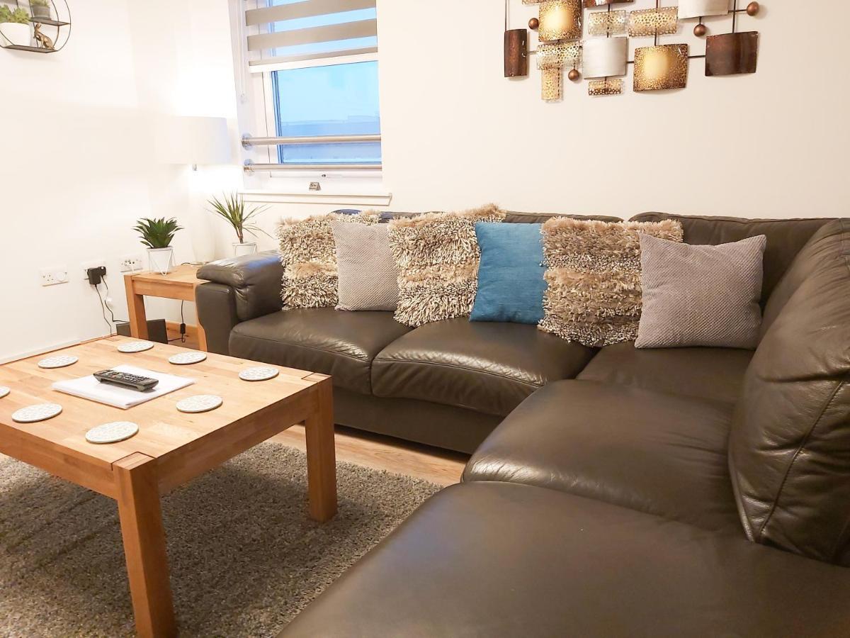 Inverness City Centre Apartment With Elevator And Google Chromecast 외부 사진